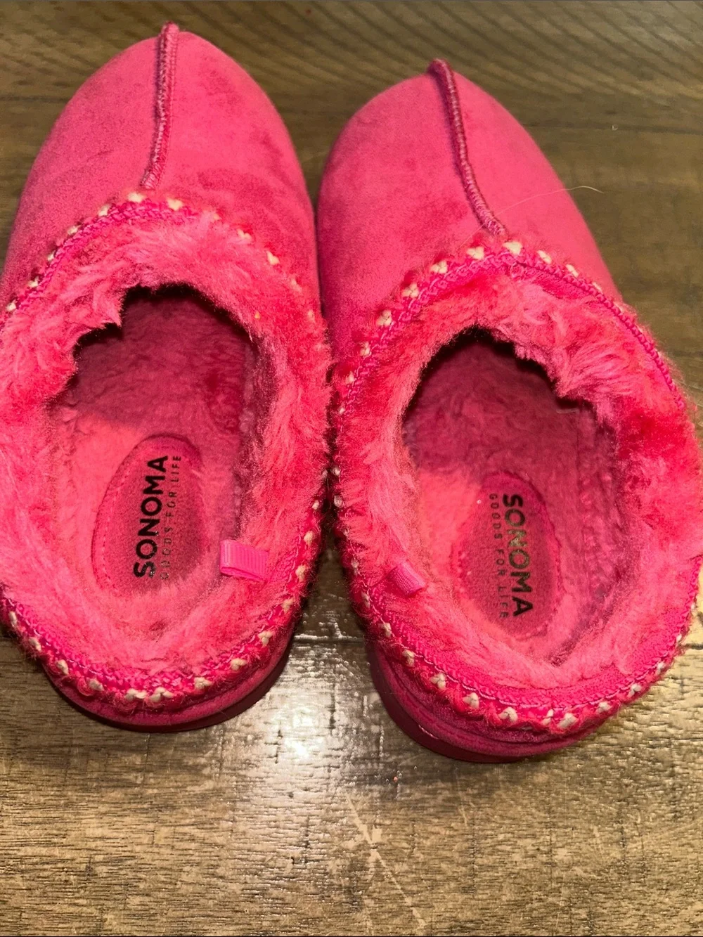 Sonoma Kids Ugg style slip on shoes Hot Pink size 13